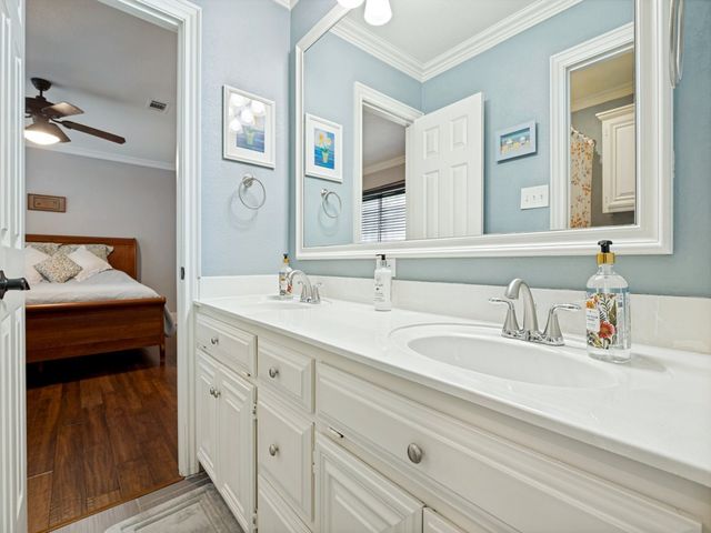 2326 Ox Bow Court, Arlington, TX 76006