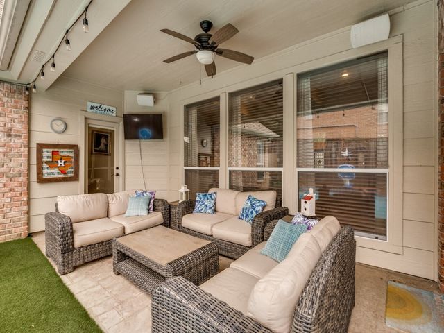 2326 Ox Bow Court, Arlington, TX 76006