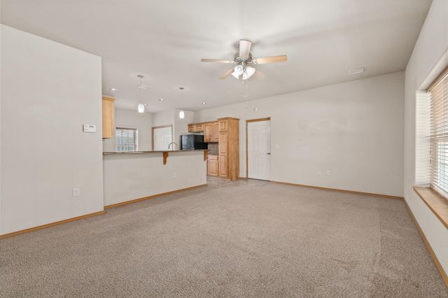 201 E Karla Ave, Haysville, KS 67060