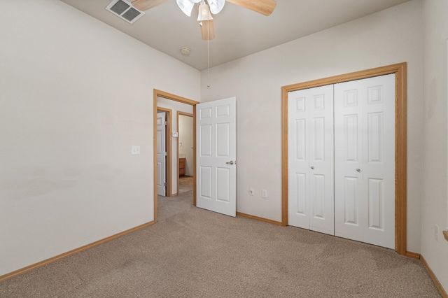 201 E Karla Ave, Haysville, KS 67060