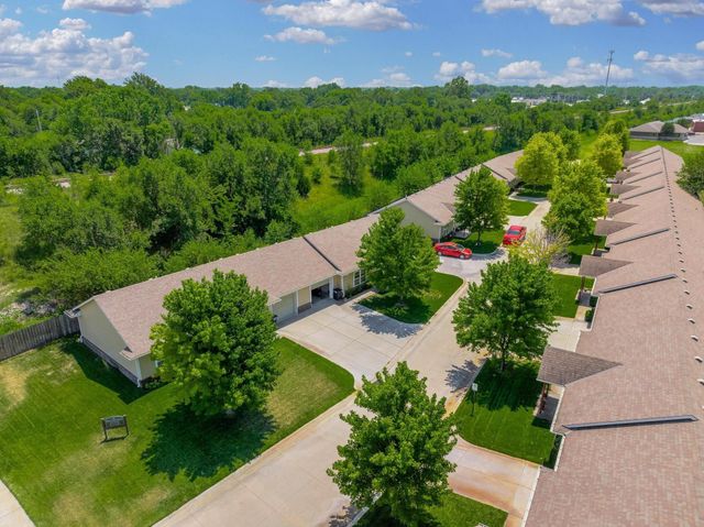 201 E Karla Ave, Haysville, KS 67060