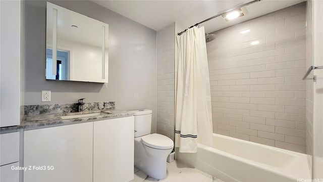 987 Queen Street 3412, Honolulu, HI 96814