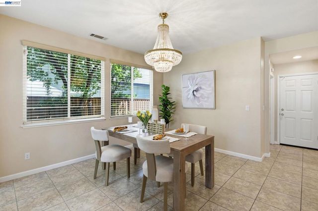 2631 Amatchi Ct, Tracy, CA 95304