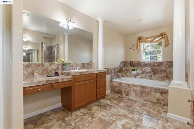 2631 Amatchi Ct, Tracy, CA 95304