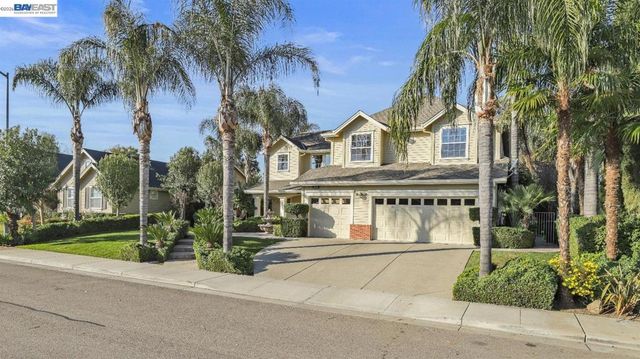 2631 Amatchi Ct, Tracy, CA 95304