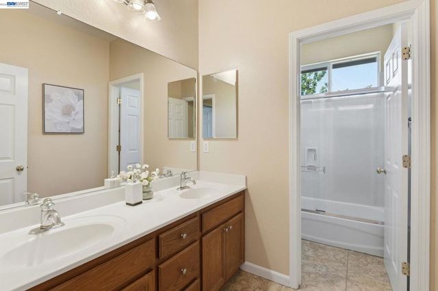 2631 Amatchi Ct, Tracy, CA 95304