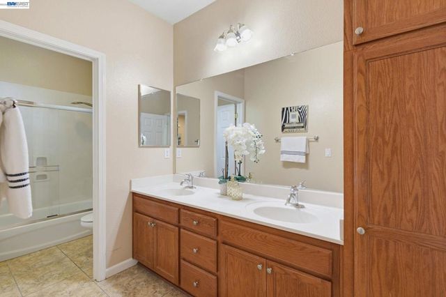 2631 Amatchi Ct, Tracy, CA 95304