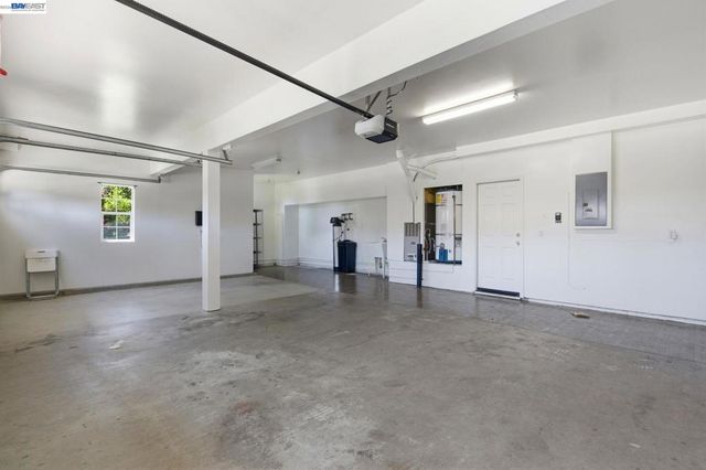 2631 Amatchi Ct, Tracy, CA 95304