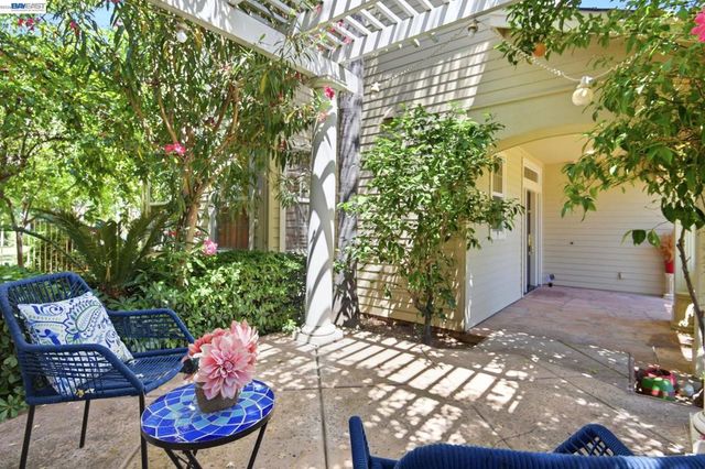 2631 Amatchi Ct, Tracy, CA 95304