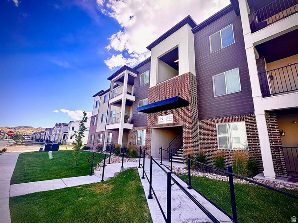 13547 S HANLEY LN #N302, Riverton, UT 84065 — exterior