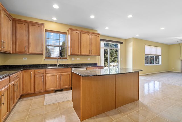 13817 Meadow Lane, Plainfield, IL 60544