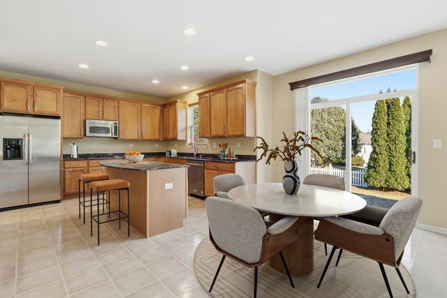 13817 Meadow Lane, Plainfield, IL 60544