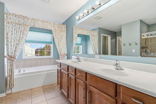 13817 Meadow Lane, Plainfield, IL 60544