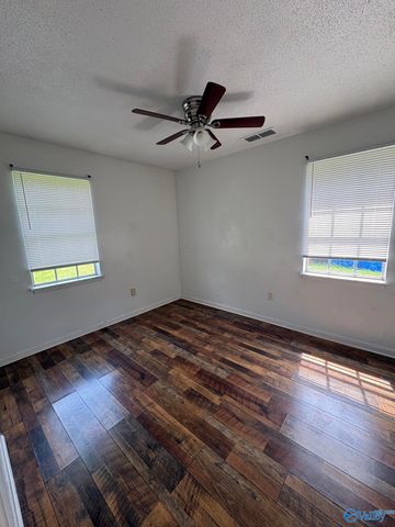 21045 Myrtlewood Drive, Athens, AL 35614