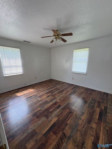 21045 Myrtlewood Drive, Athens, AL 35614