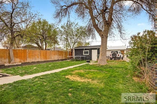 1240 N Arthur Avenue, Pocatello, ID 83204