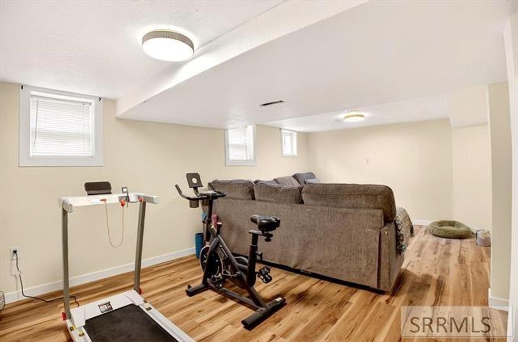 Image 19 of property listing at 1240 N Arthur Avenue, Pocatello, ID 83204