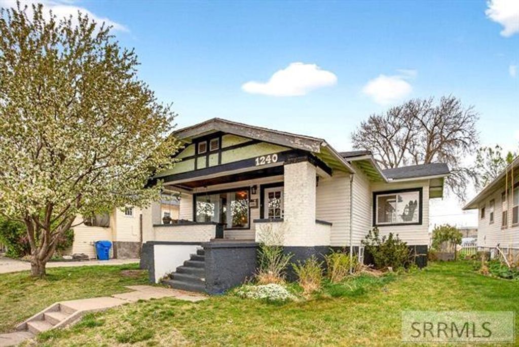 Image 2 of property listing at 1240 N Arthur Avenue, Pocatello, ID 83204