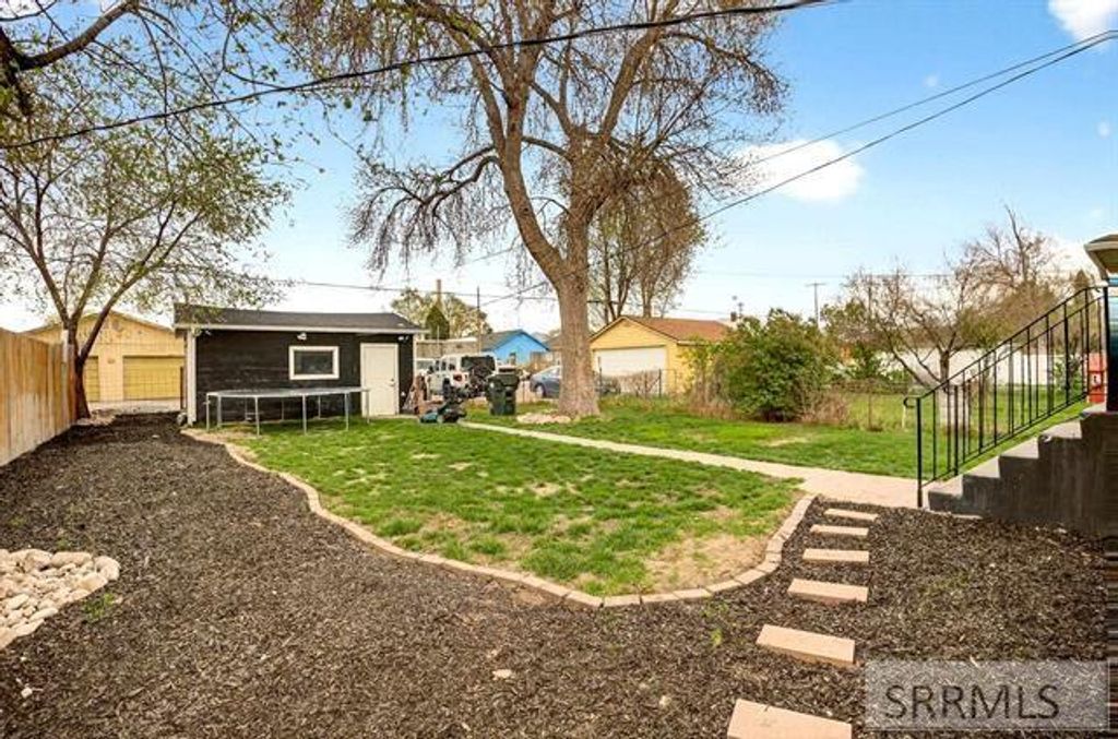 Image 27 of property listing at 1240 N Arthur Avenue, Pocatello, ID 83204