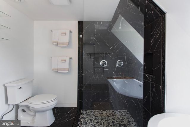 109 SUSSEX ST, Fredericksburg, VA 22405