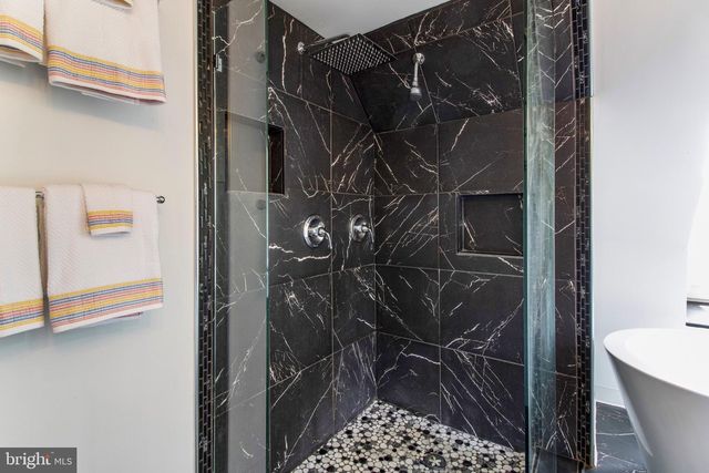 109 SUSSEX ST, Fredericksburg, VA 22405