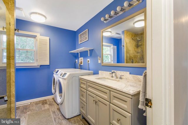 109 SUSSEX ST, Fredericksburg, VA 22405