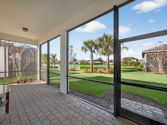 623 SE Villandry Way, Port St. Lucie, Port St Lucie, FL 34984