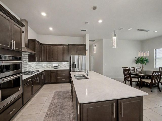 623 SE Villandry Way, Port St. Lucie, Port St Lucie, FL 34984