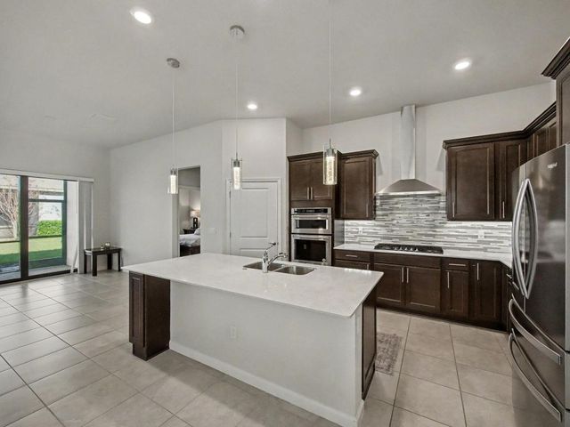 623 SE Villandry Way, Port St. Lucie, Port St Lucie, FL 34984