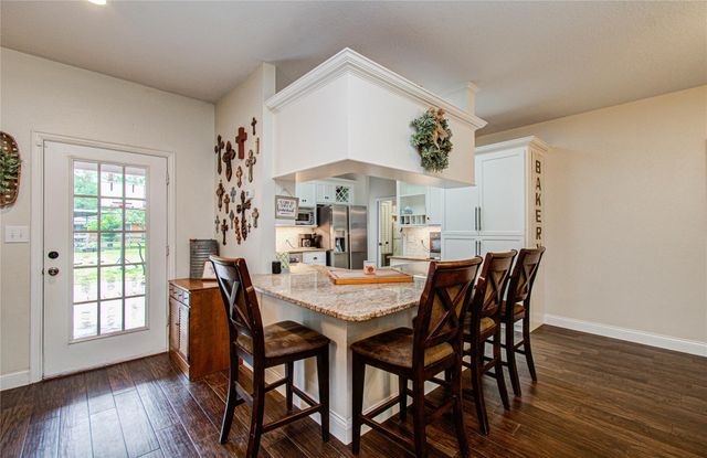 9501 Gene Street, Needville, TX 77461