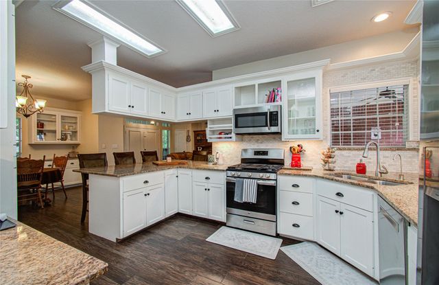 9501 Gene Street, Needville, TX 77461