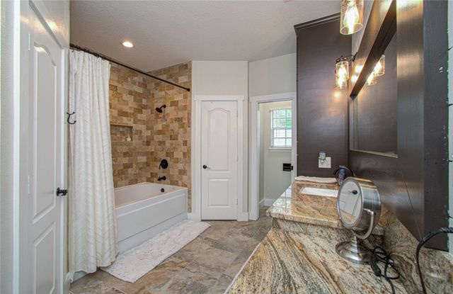9501 Gene Street, Needville, TX 77461