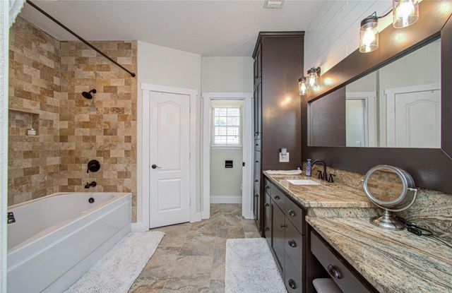 9501 Gene Street, Needville, TX 77461