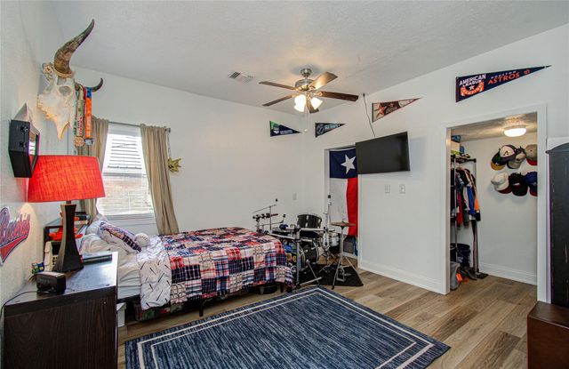 9501 Gene Street, Needville, TX 77461