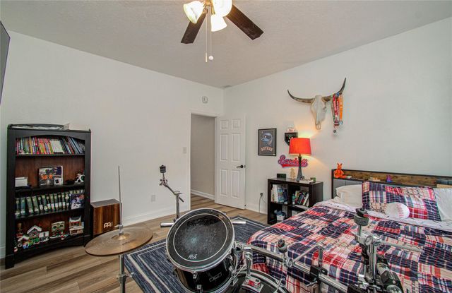 9501 Gene Street, Needville, TX 77461