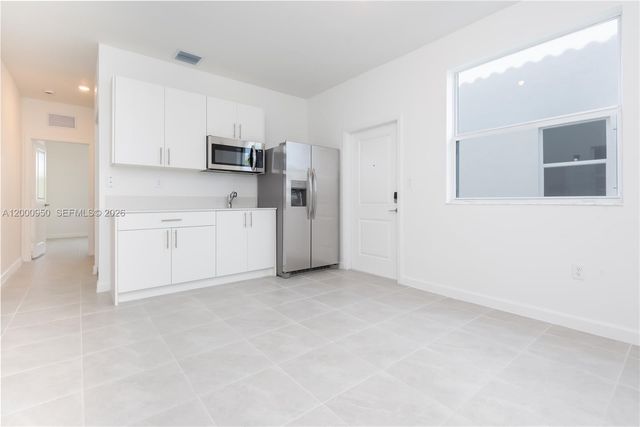 2636 SE 8th Ct, Homestead, FL 33035