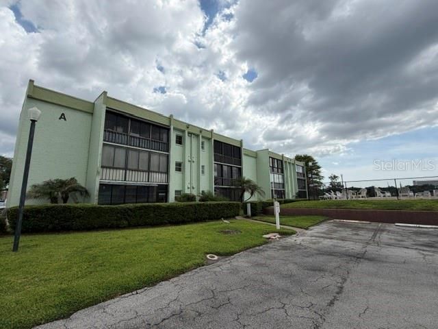 1130 N LAKE PARKER AVENUE A208, Lakeland, FL 33805