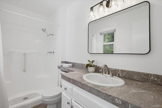 6783 Robbins Way, San Diego, CA 92122