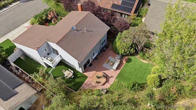 6783 Robbins Way, San Diego, CA 92122