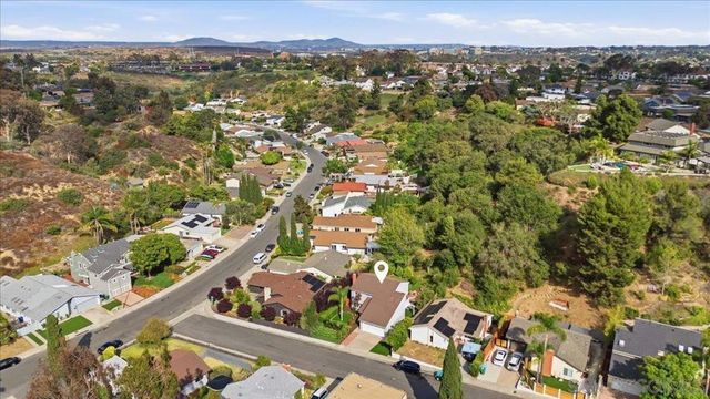 6783 Robbins Way, San Diego, CA 92122