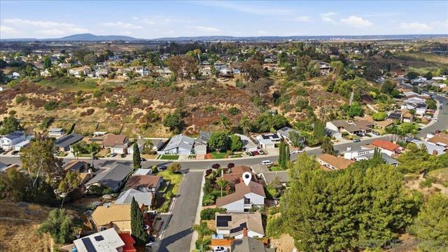 6783 Robbins Way, San Diego, CA 92122