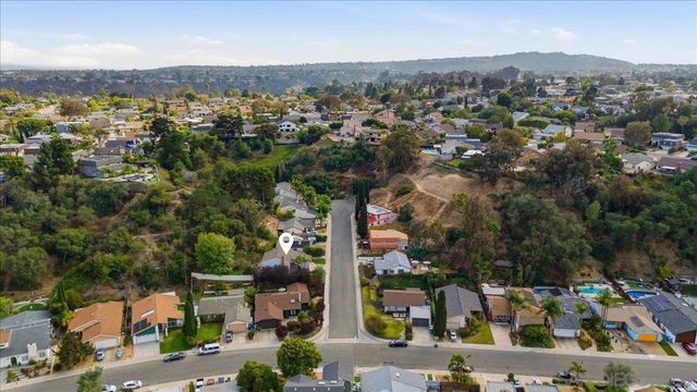 6783 Robbins Way, San Diego, CA 92122