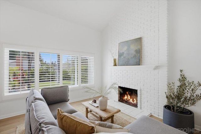 6783 Robbins Way, San Diego, CA 92122