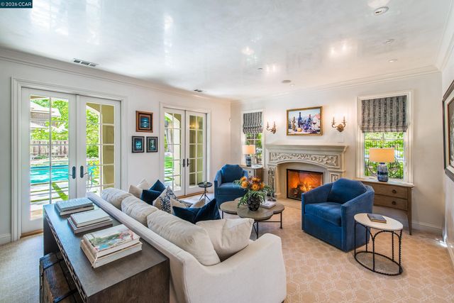 53 Hidden Oaks Dr., Lafayette, CA 94549