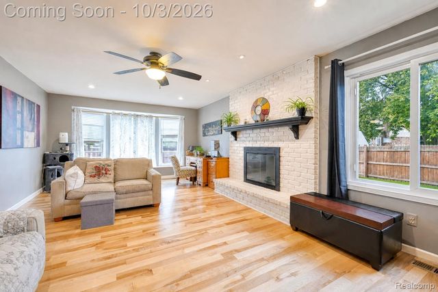 17459 Delaware Court, Macomb Township, MI 48044