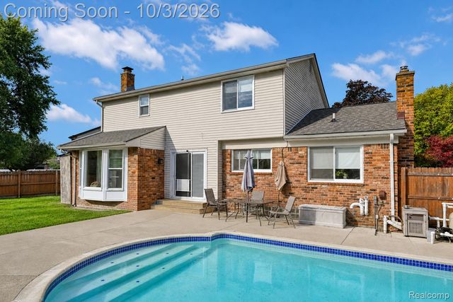 17459 Delaware Court, Macomb Township, MI 48044