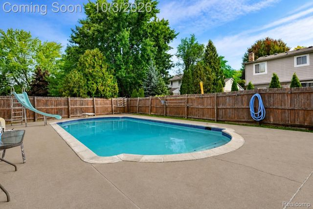 17459 Delaware Court, Macomb Township, MI 48044