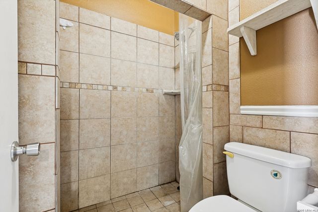 11419 BIG ELK DR, San Antonio, TX 78245