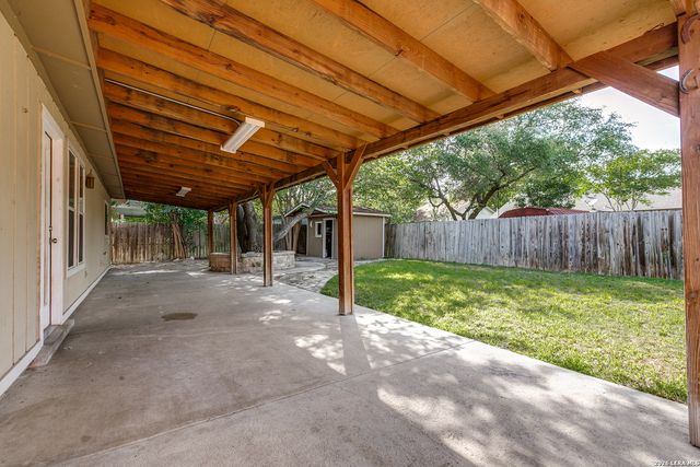 11419 BIG ELK DR, San Antonio, TX 78245