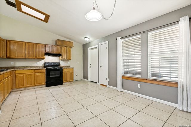 11419 BIG ELK DR, San Antonio, TX 78245